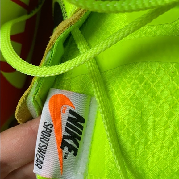 OFF-WHITE x NIKE - Picture 2 of 4
